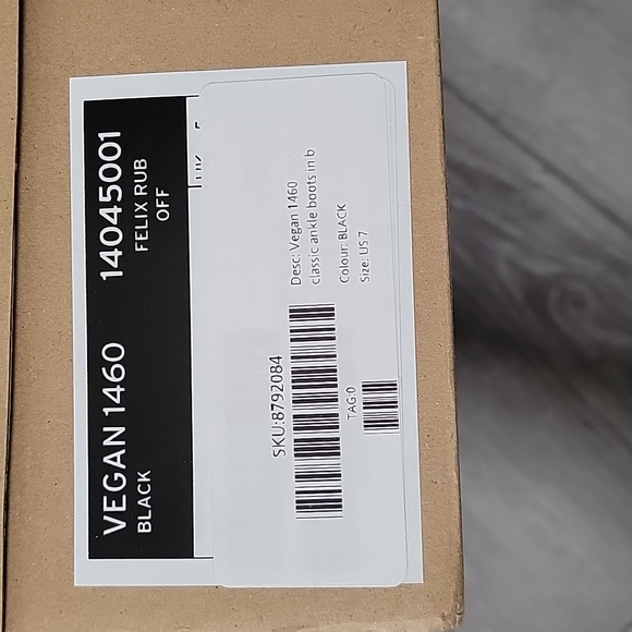 1460's Felix Rub Off Doc Martens - Picture 7 of 7